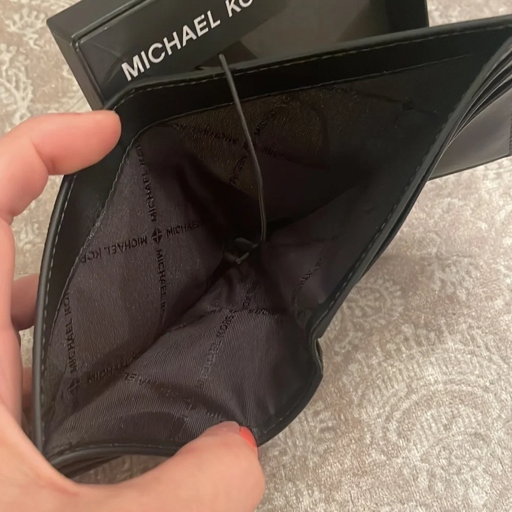 Brand New Michael Kors Admiral Blue Logo Slim Billfold Jet Set Men's Wallet